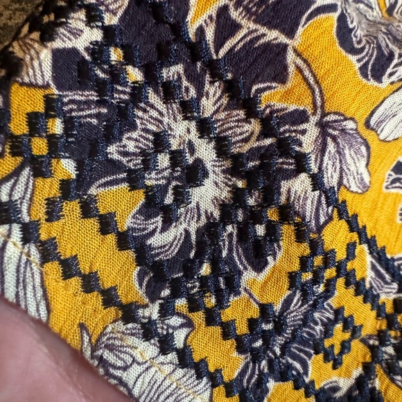 Market & Spruce Embroidered Floral Cinched Waist Mini Dress: Small - Picture 7 of 8